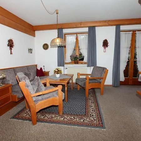 Ferienhaeuser Werdenfels * Mittenwald