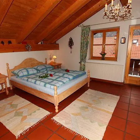 Ferienhaeuser Werdenfels *