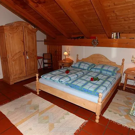 Ferienhaeuser Werdenfels * Mittenwald