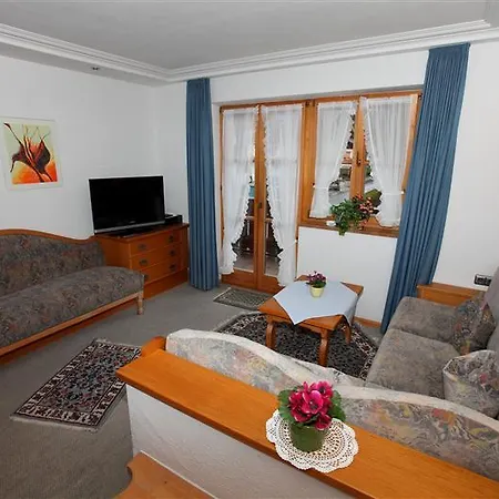 Ferienhaeuser Werdenfels Apartament