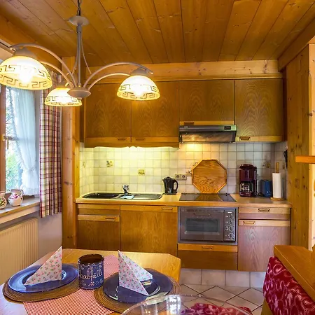 Apartament Ferienhaeuser Werdenfels