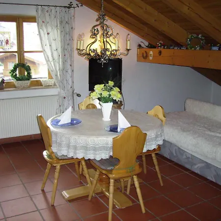 Apartamento Ferienhaeuser Werdenfels