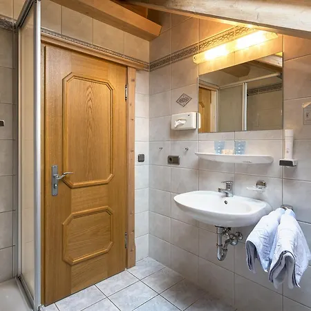 Ferienhaeuser Werdenfels Apartamento *