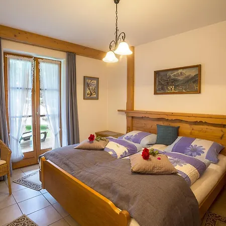 Ferienhaeuser Werdenfels * 米滕瓦尔德