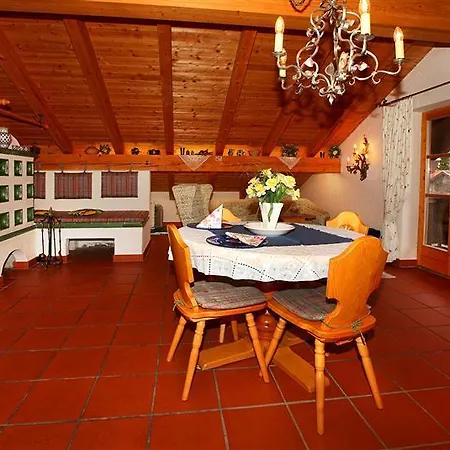 Apartamento Ferienhaeuser Werdenfels Mittenwald