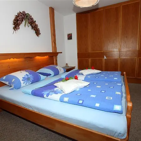 Ferienhaeuser Werdenfels 米滕瓦尔德