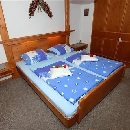 Ferienhaeuser Werdenfels 公寓 米滕瓦尔德